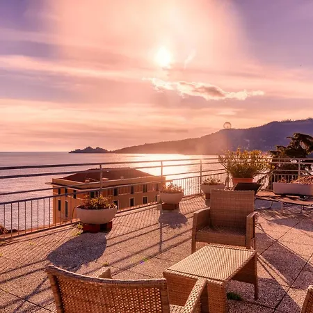 Casaviva - Casa Primavera A Rapallo Con Terrazza Vista Mare Esclusiva